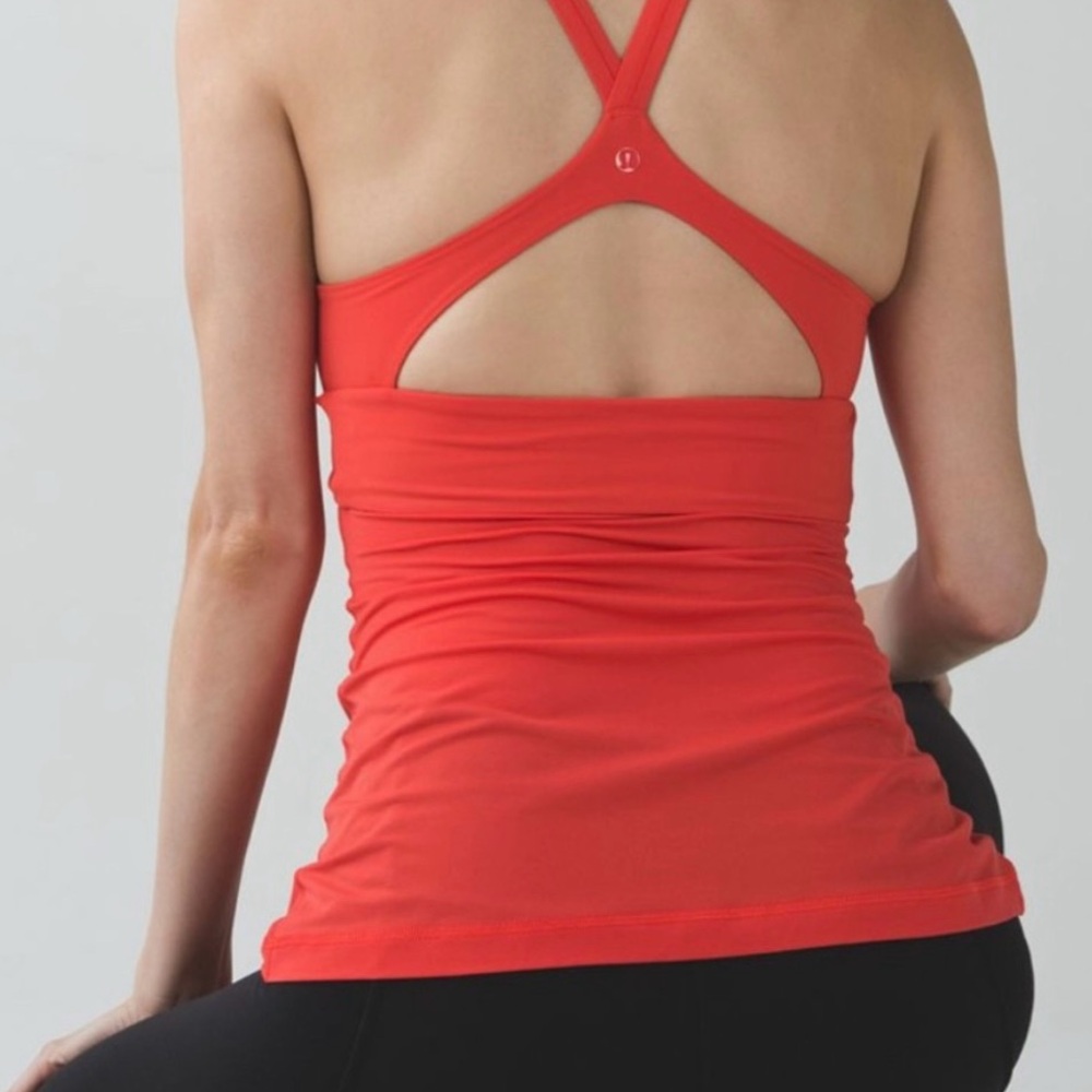 Lululemon Wrap It Up Tank Top Red Women’s Size 12 Built-In Bra - Picture 2 of 7